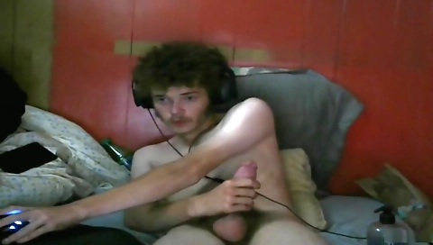 Shake and cum after getting her pussy eat gonna