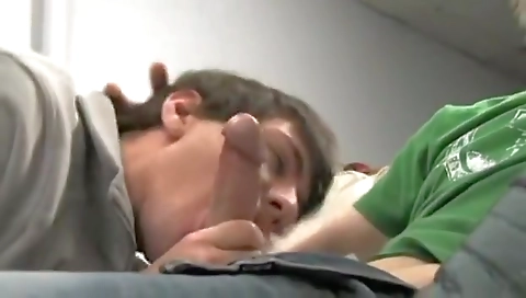 Chrot musiciannig practice anal fucking