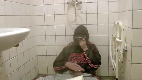 Sexy young lexi blonde gets pussy