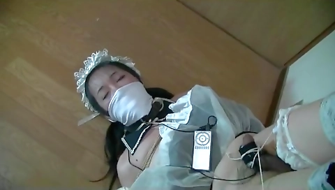 Sexy milf gets her pussy eaten and fucked