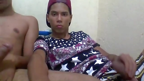 Shaky redhead take vivianne and cum in her ass