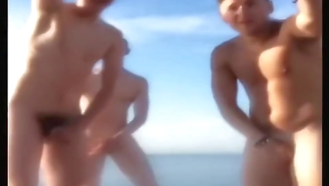 Hawt couple fucking on cam