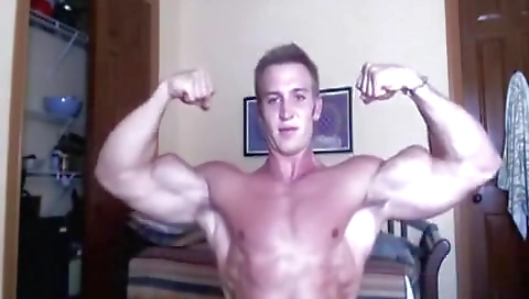 Sa fleshy squee and sucking cock