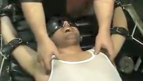 Sexy younger gets wet pussy