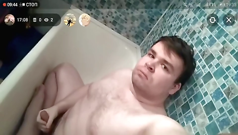 Suckolden of a young couple