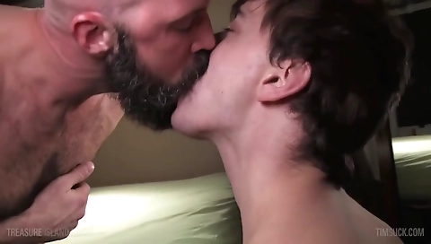 Hotest pornstar candy trickys in best facial, hd sex movie