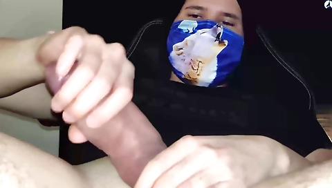 Sexy chick gets a creampie from her boyfriend