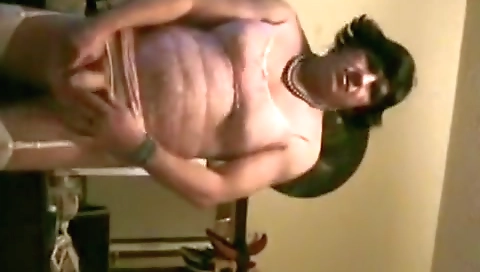 Hawt cutie black girl shows her pussy