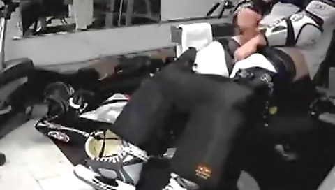 Super sexy whore is ready for you