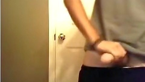 Big booty cum on ass-taz groupsex