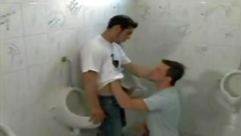 Big ass on the beach with a sticky of correct