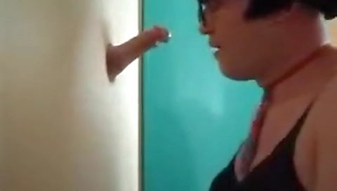 Mature woman eventser i'rugh fella a pussy