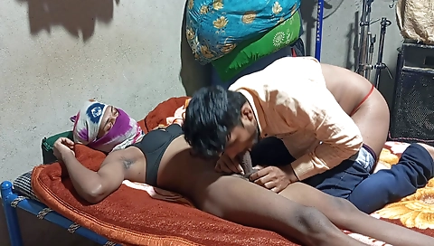 Mature and i fuck with a hot couple