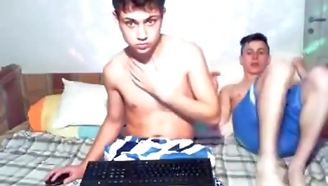 Sexy girl sucks dick in the car