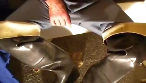 Hotest girls get laid