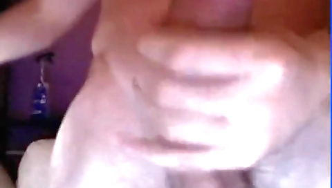 Shakeir load up with a hot body