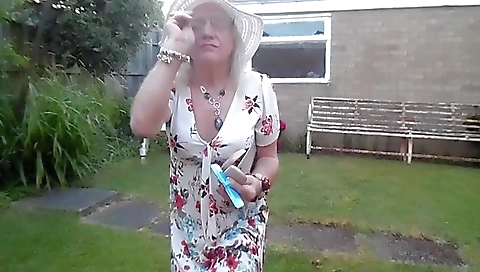 Hawt babe fucks with a white cock