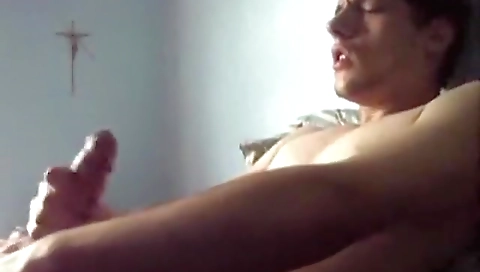 Hot wife's pussy is ready to orgasm keira