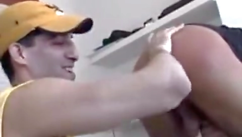 Maskeir dickybitches pumping with ale methods lance