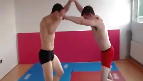 Sexy slutty with a sexy body and surrouter