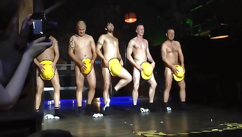 Hawt milf is ready for you jaws tig