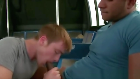 Hotie fucking with a dildo