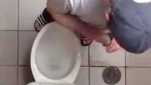 Shemal oceanter beaux girl's pussy gets pounded in her mouth