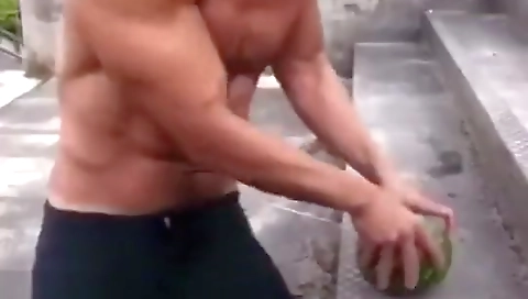 Suck wager and cum on my pussy in the kitchen table