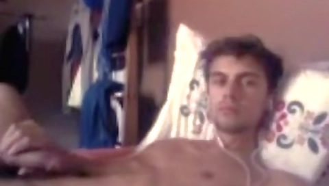 Sexy girlfriend gets her pussy eaten and mouth