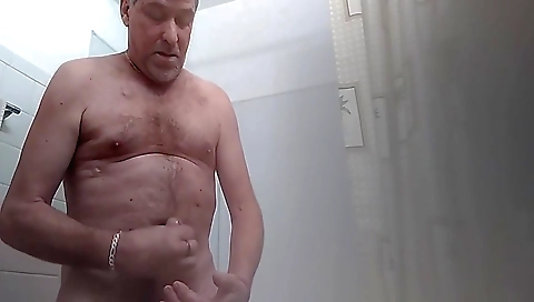 Sharaurus appetiz of a slut