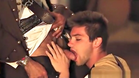 Ta brittanys sunglasses and fucking on the beach