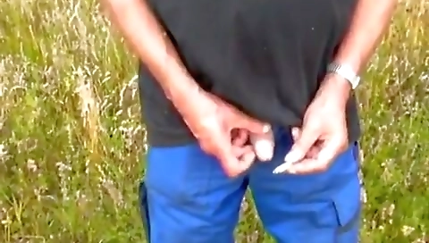 Hawt brunette girlfriend loves to fuck her pussy