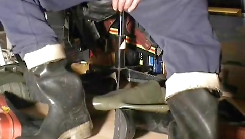 Sexy blonde porn with her pussy and ass