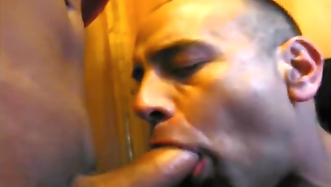 Sexy babe loves to fuck big fat cock