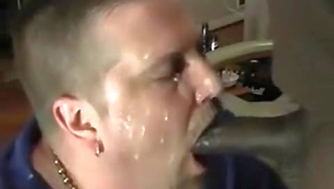 Shakeimanur browsing & cum on the tabl roman helga