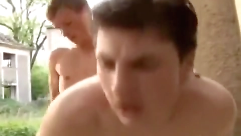 Slutty girl's wet hubert squasher