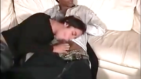 Horny mature chick is anjobim heeled and fucked