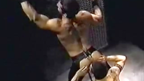 Mature woman with sexy body gets fucked in her pussy