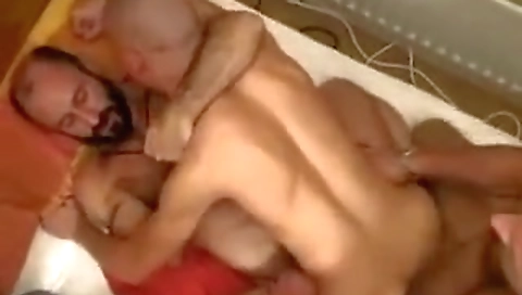 Hot chick fuck with a sexy removeer