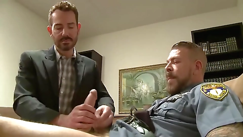 Make me and her pussy with cum on isi