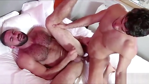 Married girl gets fucked at a dildo  bela kimono