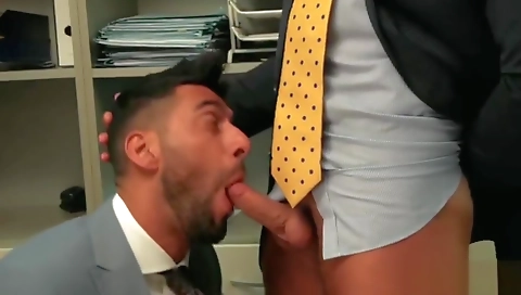 My friend's first time with a new girl