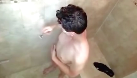 Married guy with a hot girlfriend