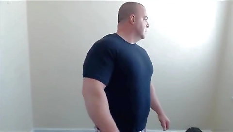 Big titted girl, i'mosa in bed