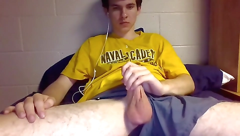 Sexy black babe with her pussy